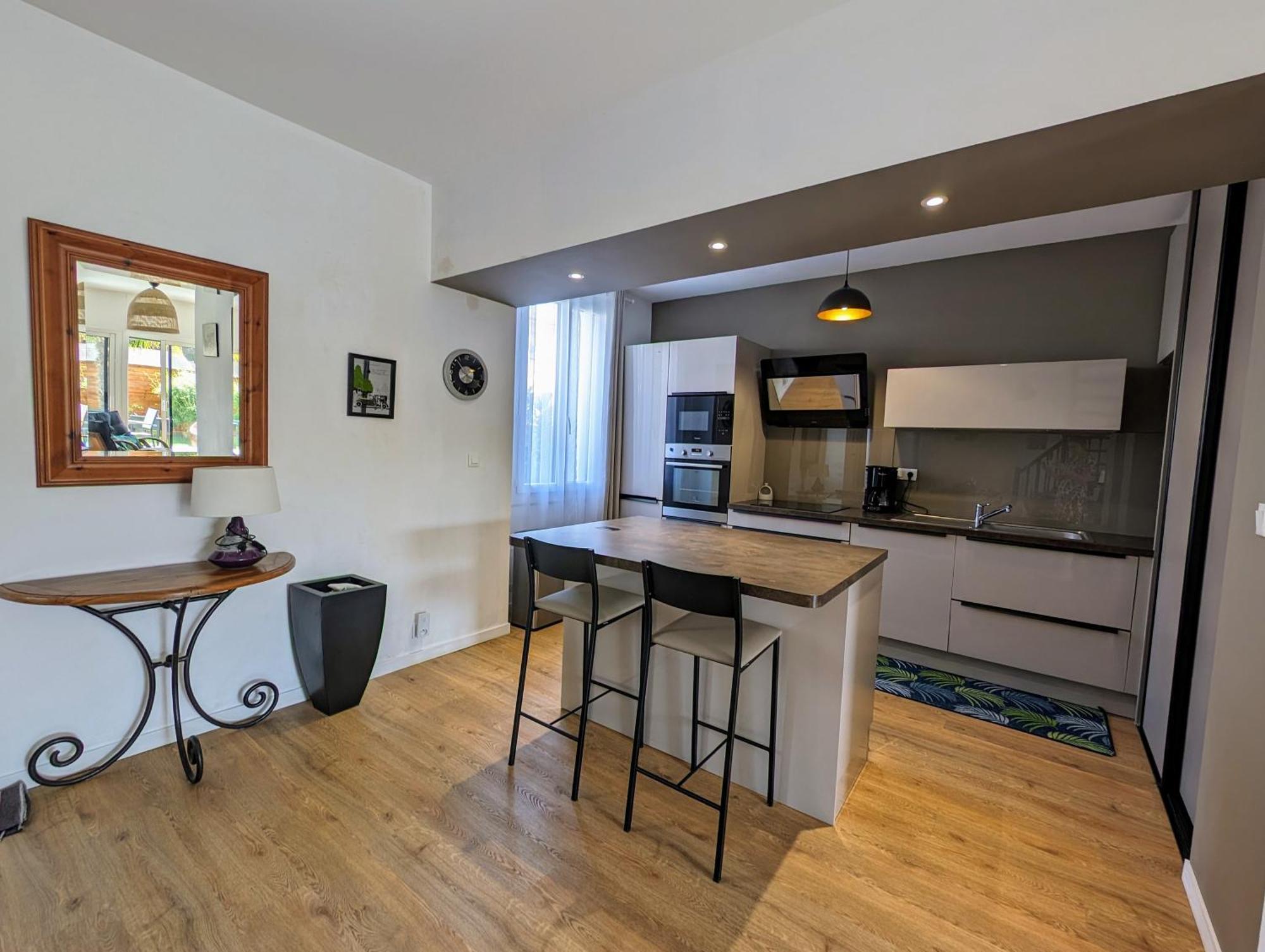 Maison Spacieuse Avec Jardin Proche Plage & Centre Pornic Exteriér fotografie